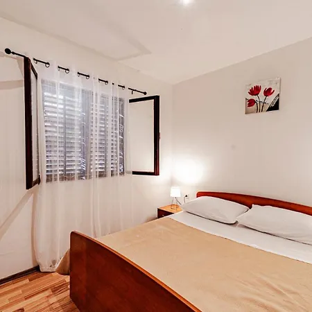 House Ana By Guide Villa *